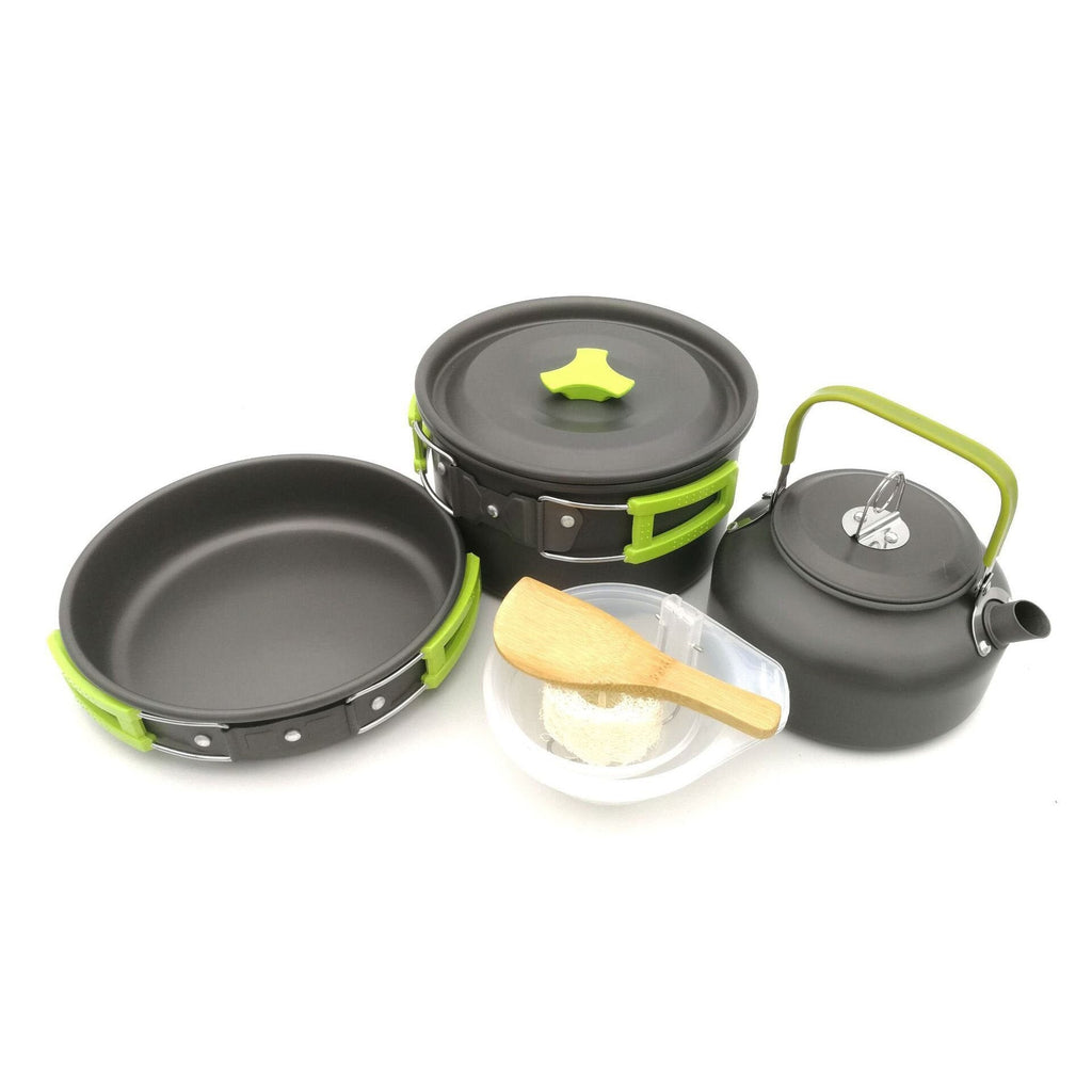 Kochgeschirr-Set mit grünen Griffen: Pfanne, Topf mit Deckel, Wasserkessel, Schüssel, Kochlöffel, Schwamm