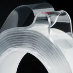 Nahaufnahme des transparenten Montagebands mit Angabe 1 mm Stärke